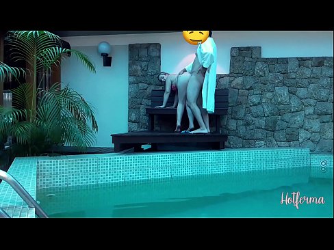 ❤️ Boss invitéiert Déngschtmeedchen an de Pool, mee konnt net engem waarm widderstoen ❤❌ Sexvideo op lb.naughtyhentai.ru ❤