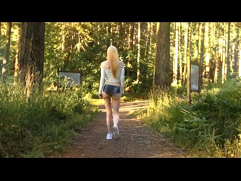 ❤️ Schéin Fra beweegt sech lues, net plakeg Video ❤❌ Sexvideo op lb.naughtyhentai.ru ❤