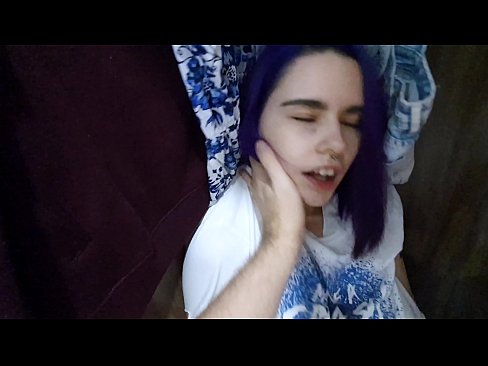❤️ Fannt meng Schwëster am Kleederschaf an huet hatt gehollef ❤❌ Sexvideo op lb.naughtyhentai.ru ❤